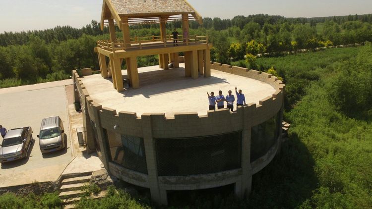 5be9290d9a3a7.jpg c80aeb2199700001a5111610211358e0.jpg