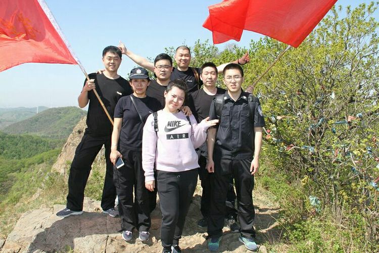 5be965432540c.jpg 3.jpg